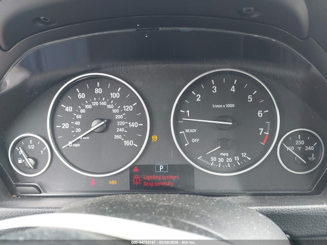 BMW 320i 2018 WBA8A9C54JK622910 Image 7
