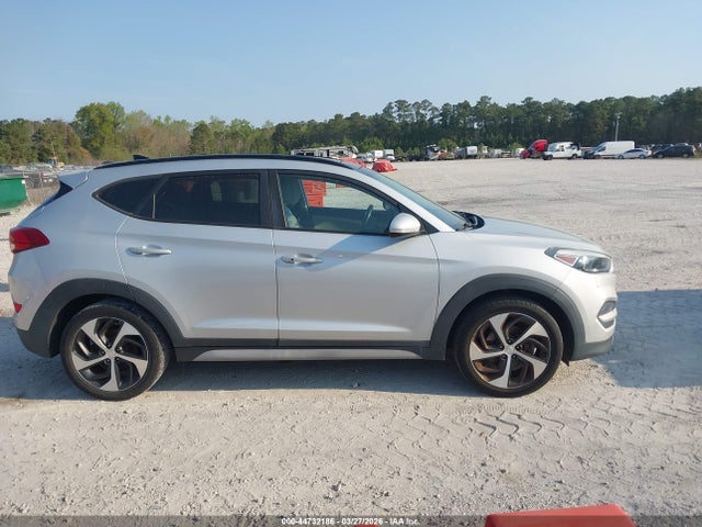 Aukcja sprzedaży 2018 Hyundai Tucson Value, vin: KM8J3CA24JU692184, numer aukcji: 44732186
