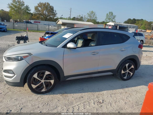 Aukcja sprzedaży 2018 Hyundai Tucson Value, vin: KM8J3CA24JU692184, numer aukcji: 44732186