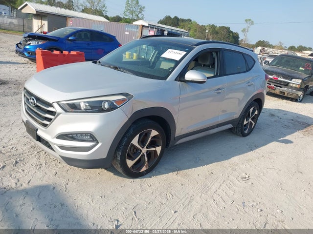 Aukcja sprzedaży 2018 Hyundai Tucson Value, vin: KM8J3CA24JU692184, numer aukcji: 44732186
