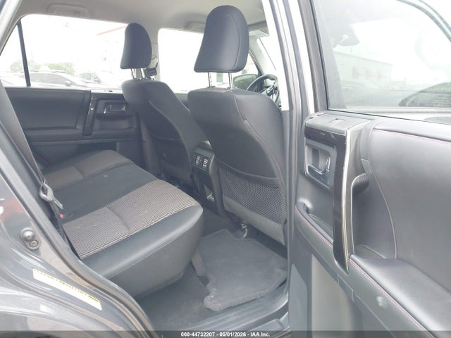 2024 Toyota 4runner Trd Off Road მანქანა იყიდება აუქციონზე, vin: JTEPU5JR4R6269735, აუქციონის ნომერი: 44732207