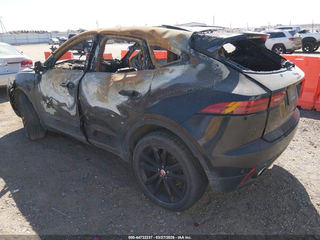 2020 JAGUAR E-PACE SADFP2FXXL1Z86775 Photo 2