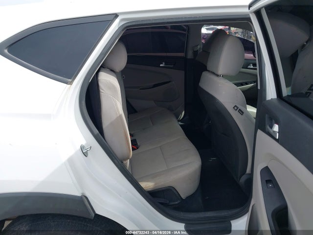 Hyundai TUCSON SE 2019 KM8J23A43KU888879 Image 8