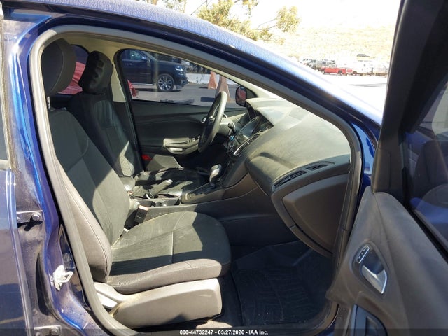 2017 FORD FOCUS 1FADP3M22HL205989 Photo 4