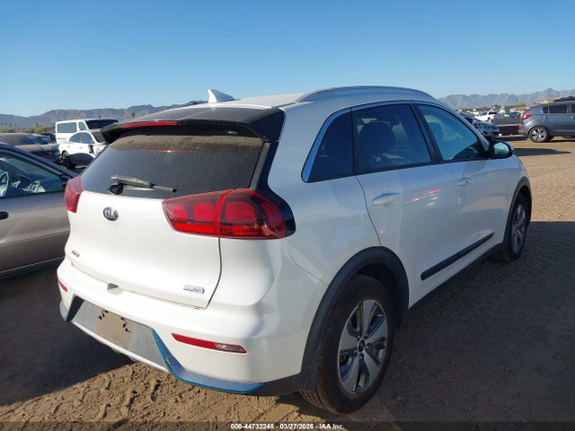 2019 KIA NIRO PLUG-IN HYBRID KNDCM3LD0K5283197 Photo 3