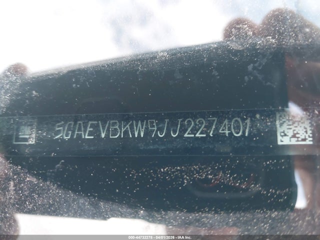 Продаж на аукціоні авто 2018 Buick Enclave Premium, vin: 5GAEVBKW9JJ227401, номер лоту: 44732278