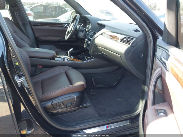 2017 BMW X3 5UXWX9C33H0W70992 Photo 4