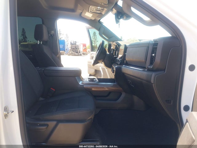 1GC4KNEYXSF175430 Chevrolet Silverado 2500hd 4wd Standard Bed Lt
