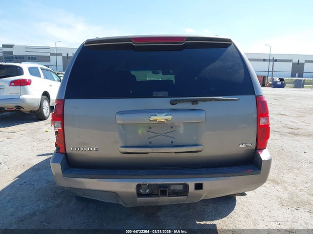 Aukcja sprzedaży 2008 Chevrolet Tahoe Ls, vin: 1GNFC13088R122591, numer aukcji: 44732304