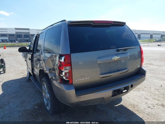 Aukcja sprzedaży 2008 Chevrolet Tahoe Ls, vin: 1GNFC13088R122591, numer aukcji: 44732304