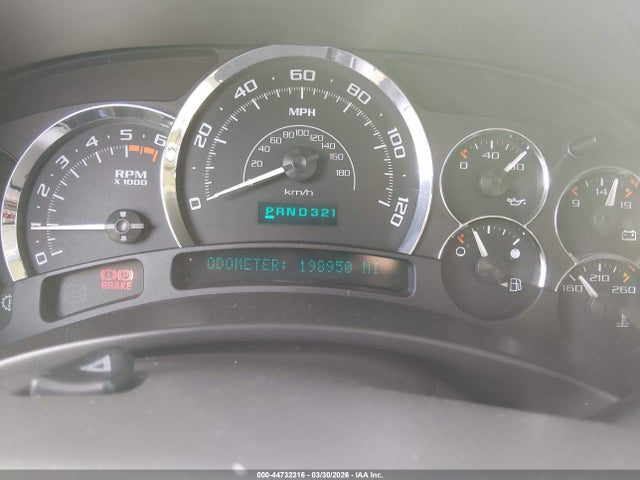 44732316 :رقم المزاد ، 1GYEK63N85R153961 vin ، 2005 Cadillac Escalade Standard مزاد بيع