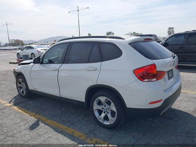 WBAVM1C5XFV497851 BMW X1 Sdrive28i