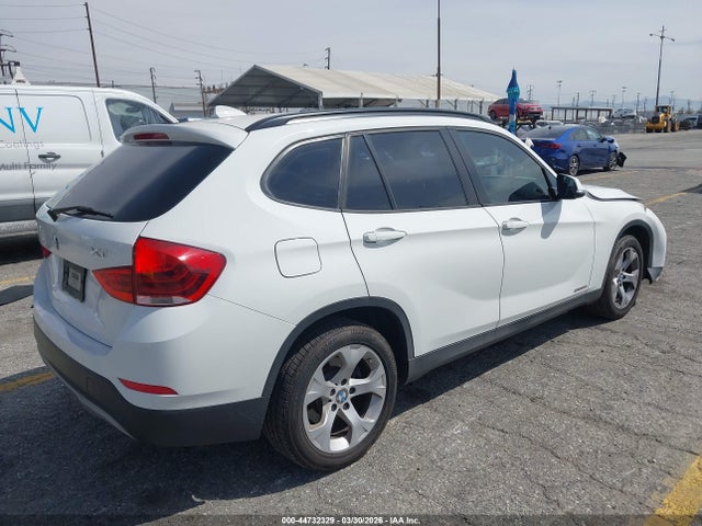 WBAVM1C5XFV497851 BMW X1 Sdrive28i