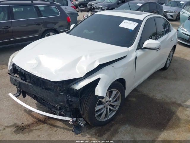 2015 INFINITI Q50 JN1BV7AP2FM357845 Photo 1