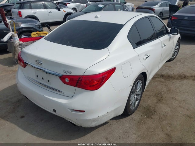 2015 INFINITI Q50 JN1BV7AP2FM357845 Photo 3