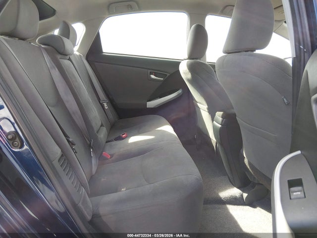 Toyota Prius Three 2015 JTDKN3DU6F0404924 Image 8
