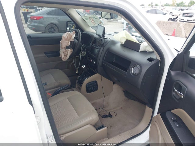 Продажа на аукционе авто 2017 Jeep Patriot Sport Fwd, vin: 1C4NJPBA9HD156804, номер лота: 44732350