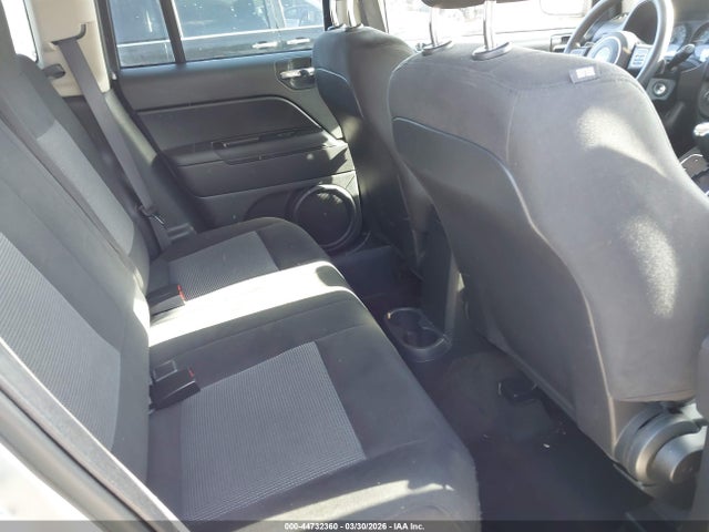 44732360 :رقم المزاد ، 1C4NJDBB3HD151105 vin ، 2017 Jeep Compass Sport 4x4 مزاد بيع