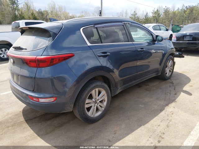 2017 Kia Sportage Lx მანქანა იყიდება აუქციონზე, vin: KNDPM3AC9H7264575, აუქციონის ნომერი: 44732364