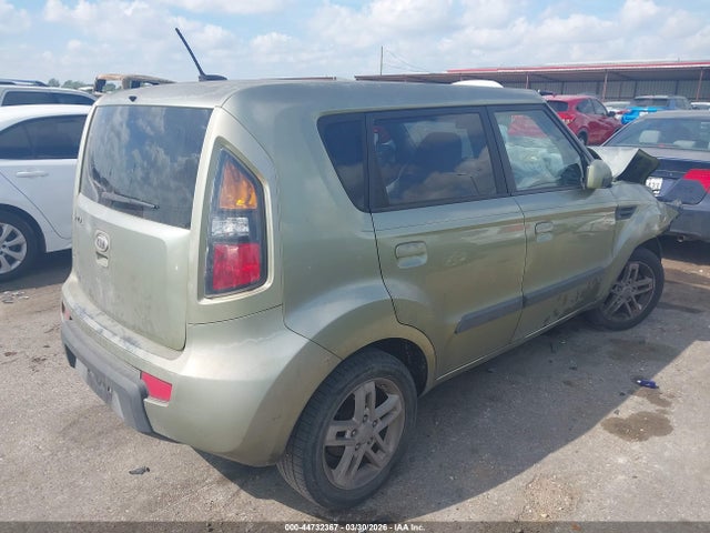 Продажа на аукционе авто 2010 Kia Soul +, vin: KNDJT2A22A7166486, номер лота: 44732367