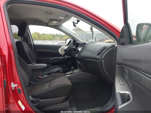 2019 MITSUBISHI OUTLANDER SPORT JA4AP4AU0KU017198 Photo 4