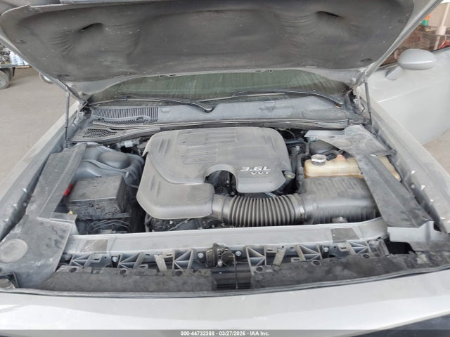 2C3CDZAG8KH591909 Dodge Challenger Sxt