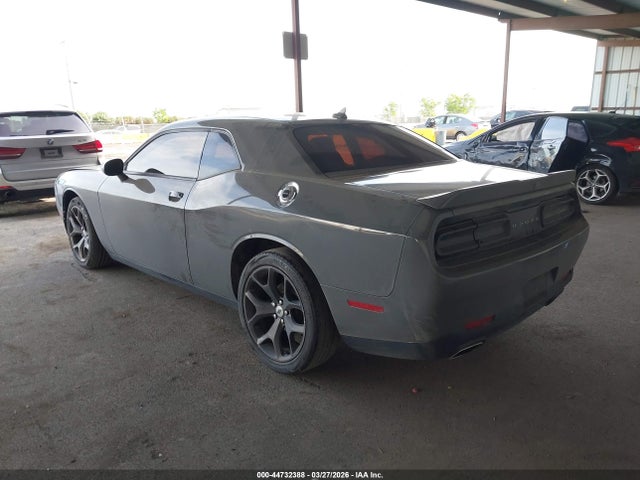 2C3CDZAG8KH591909 Dodge Challenger Sxt