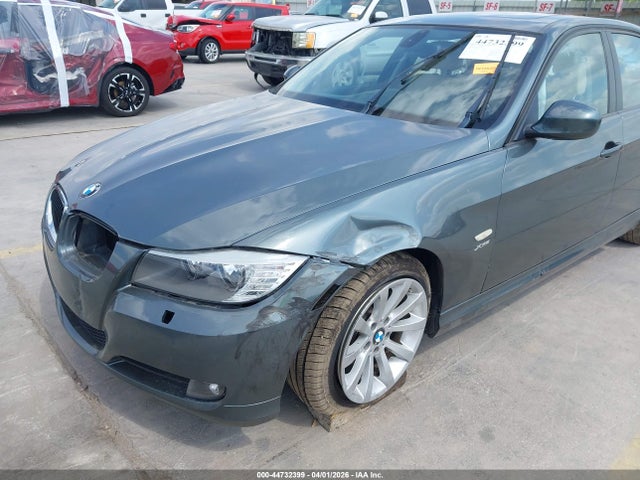 44732399 :رقم المزاد ، WBAPK7C55BA821971 vin ، 2011 Bmw 328i Xdrive مزاد بيع