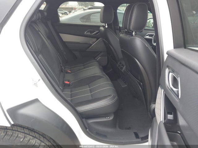 SALYL2RX3JA775676 Land Rover Range Rover Velar P250 Se R-dynamic