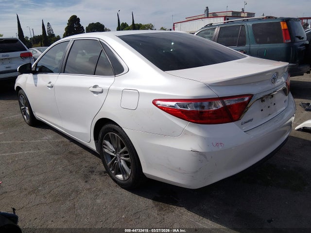 2016 Toyota Camry Se მანქანა იყიდება აუქციონზე, vin: 4T1BF1FK0GU136925, აუქციონის ნომერი: 44732415