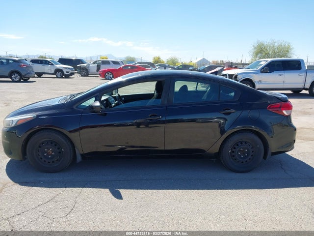 KIA FORTE LX 2017 3KPFK4A76HE070001 Image 14