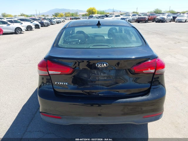 KIA FORTE LX 2017 3KPFK4A76HE070001 Image 16