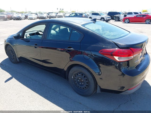 KIA FORTE LX 2017 3KPFK4A76HE070001 Image 3
