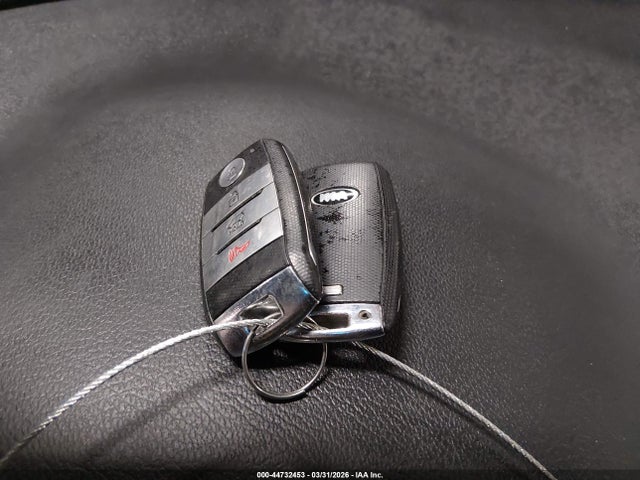 2017 Kia Niro Ex მანქანა იყიდება აუქციონზე, vin: KNDCC3LC4H5068781, აუქციონის ნომერი: 44732453