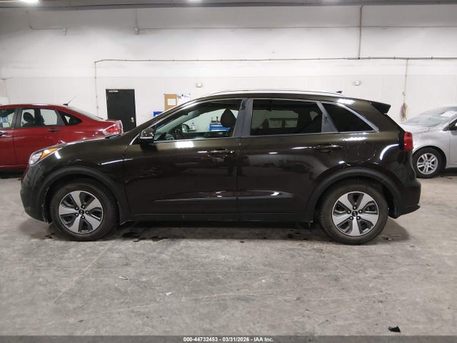 2017 Kia Niro Ex მანქანა იყიდება აუქციონზე, vin: KNDCC3LC4H5068781, აუქციონის ნომერი: 44732453