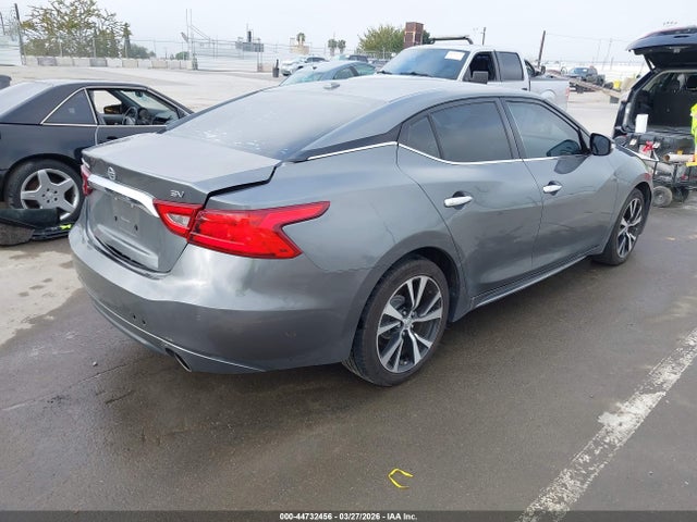 1N4AA6AP2JC391528 Nissan Maxima 3.5 Sv