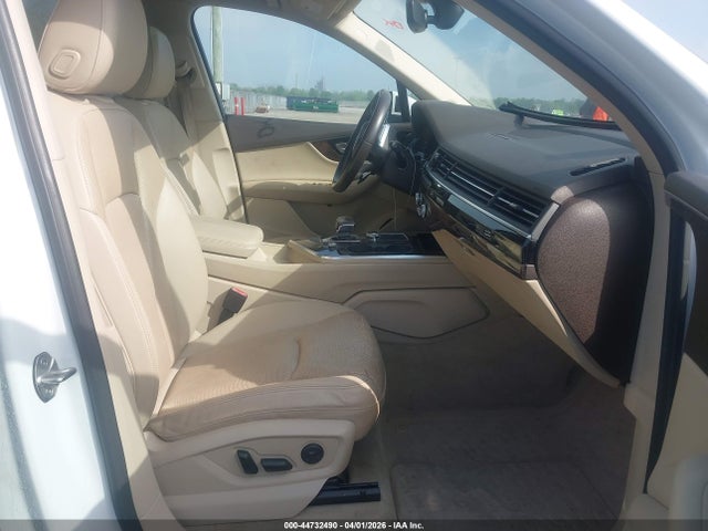 2017 Audi Q7 2.0t Premium მანქანა იყიდება აუქციონზე, vin: WA1LHAF75HD042484, აუქციონის ნომერი: 44732490