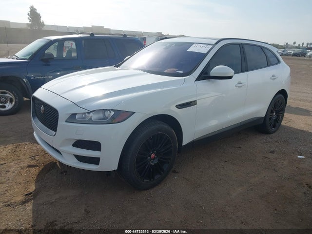 Jaguar F-pace 20d Premium 2017 SADCJ2BN5HA095017 Image 2