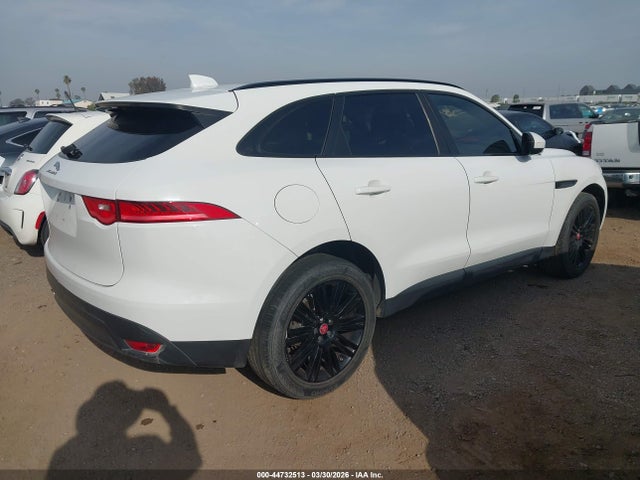 Jaguar F-pace 20d Premium 2017 SADCJ2BN5HA095017 Image 4