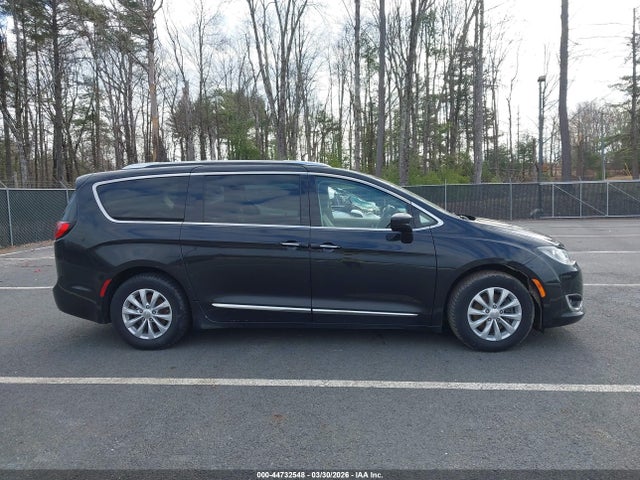 Aukcja sprzedaży 2019 Chrysler Pacifica Touring L, vin: 2C4RC1BG5KR609141, numer aukcji: 44732548