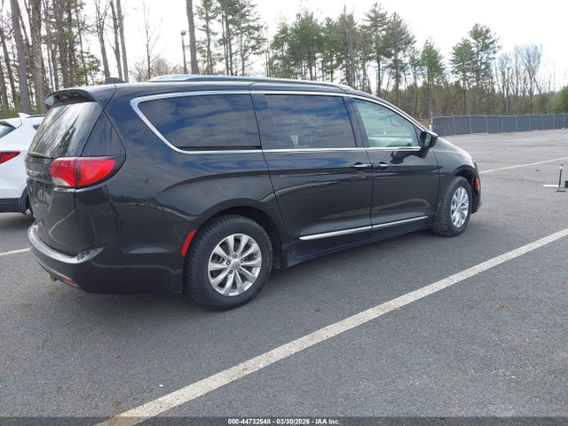 Aukcja sprzedaży 2019 Chrysler Pacifica Touring L, vin: 2C4RC1BG5KR609141, numer aukcji: 44732548