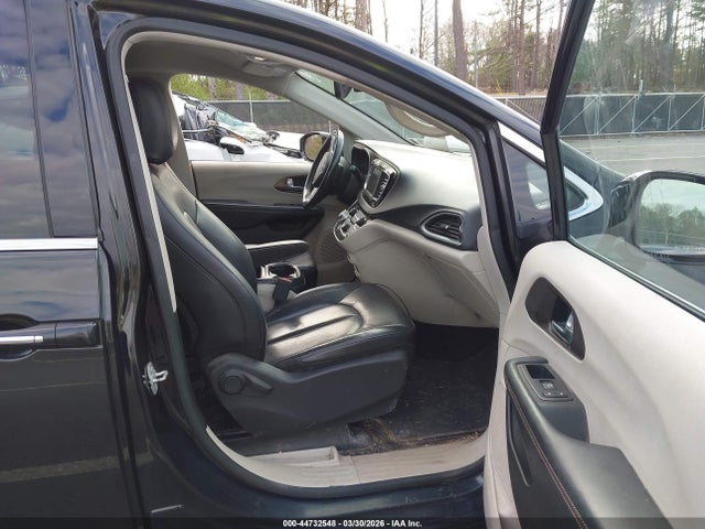 Aukcja sprzedaży 2019 Chrysler Pacifica Touring L, vin: 2C4RC1BG5KR609141, numer aukcji: 44732548