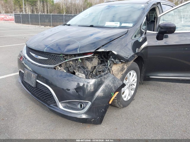 Aukcja sprzedaży 2019 Chrysler Pacifica Touring L, vin: 2C4RC1BG5KR609141, numer aukcji: 44732548