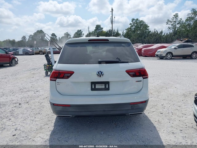 Продажа на аукционе авто 2019 Volkswagen Tiguan 2.0t Se/2.0t Sel/2.0t Sel R-line/2.0t Sel R-line Black, vin: 3VV2B7AX9KM064322, номер лота: 44732555