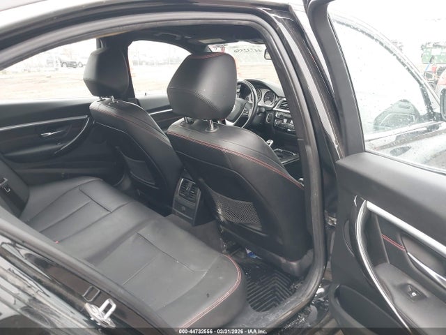 2018 Bmw 330i Xdrive მანქანა იყიდება აუქციონზე, vin: WBA8D9C53JA615587, აუქციონის ნომერი: 44732556