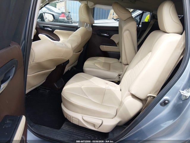 Aukcja sprzedaży 2022 Toyota Highlander Xle, vin: 5TDGZRAH1NS120472, numer aukcji: 44732558