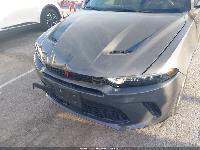 2024 Dodge Hornet R/t Eawd მანქანა იყიდება აუქციონზე, vin: ZACPDFCW1R3A15823, აუქციონის ნომერი: 44732578