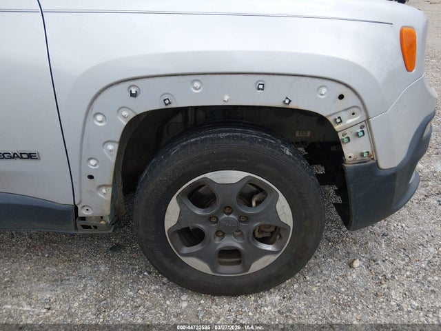 ZACCJABH5FPB50157 Jeep Renegade Latitude