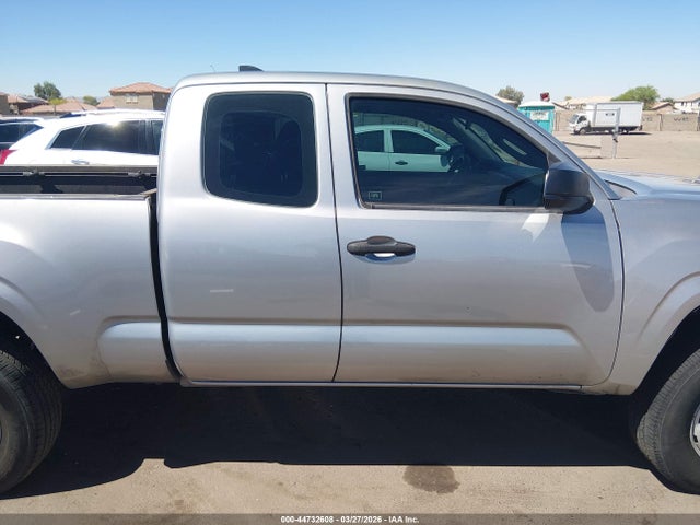 5TFRX5GNXHX088639 Toyota Tacoma Sr