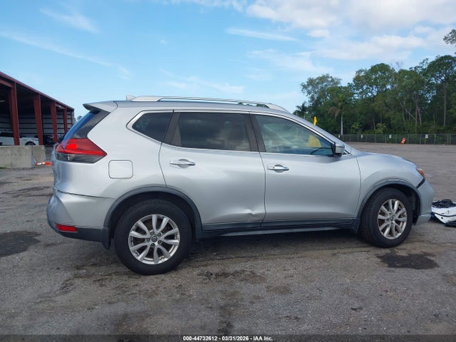 Продаж на аукціоні авто 2018 Nissan Rogue Sv, vin: KNMAT2MV5JP543687, номер лоту: 44732612